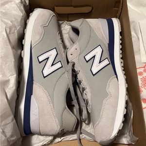New balance shoes